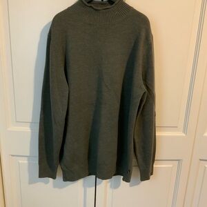 Green pure wool Sweater